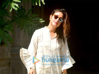 Photos: Kareena Kapoor Khan spotted at her father Randhir Kapoor's house