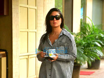 Photos: Kareena Kapoor Khan spotted in Bandra