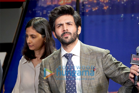 photos kartik aaryan snapped at the trailer launch of dhamaka 4
