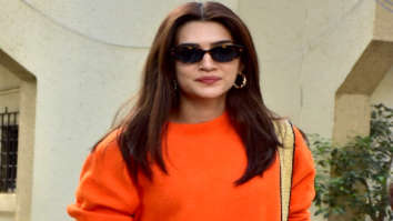 Photos: Kriti Sanon snapped at a salon in Juhu