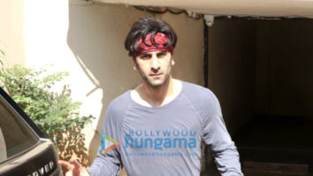 Photos: Ranbir Kapoor snapped at a dance class in Andheri