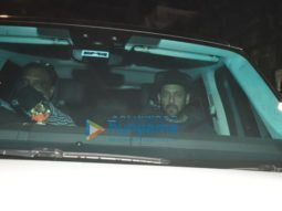 Photos: Salman Khan snapped at Shah Rukh Khan’s house in Bandra