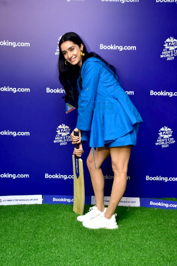 photos shraddha kapoor at the launch of t20 pavillion 4