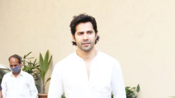 Photos: Varun Dhawan spotted at the Dharma Productions office in Khar