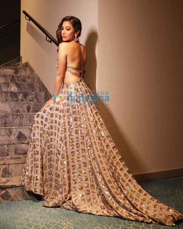 sophie choudry 1 8