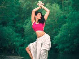 Kavita Kaushik turns into Rangeela’s Urmila Matondkar; Latter’s reaction will leave you amazed