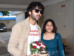 Kartik Aaryan reacts to a fan who tattooed his name and date of birth on her chest
