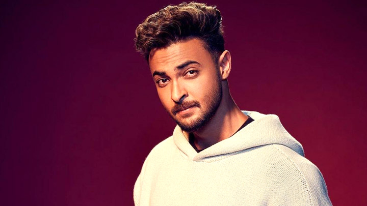 Aayush on ANTIM: “Salman Khan was shooting for TIGER 3, I just dropped in that…” Aayush on ANTIM: “Salman Khan was shooting for TIGER 3, I just dropped in that…”