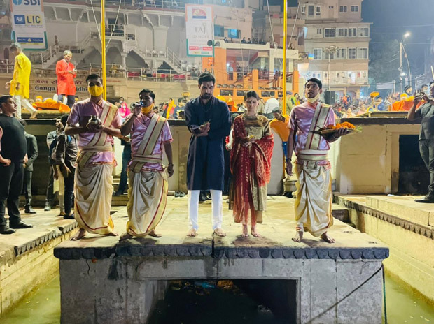 Ahan Shetty and Tara Sutaria visit Varanasi to perform Ganga Aarti and seek blessings for their movie Tadap, see photos