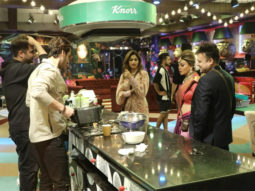Bigg Boss 15: Rakhi Sawant lifts the sehra of her mystery husband Ritesh, says they met on WhatsApp