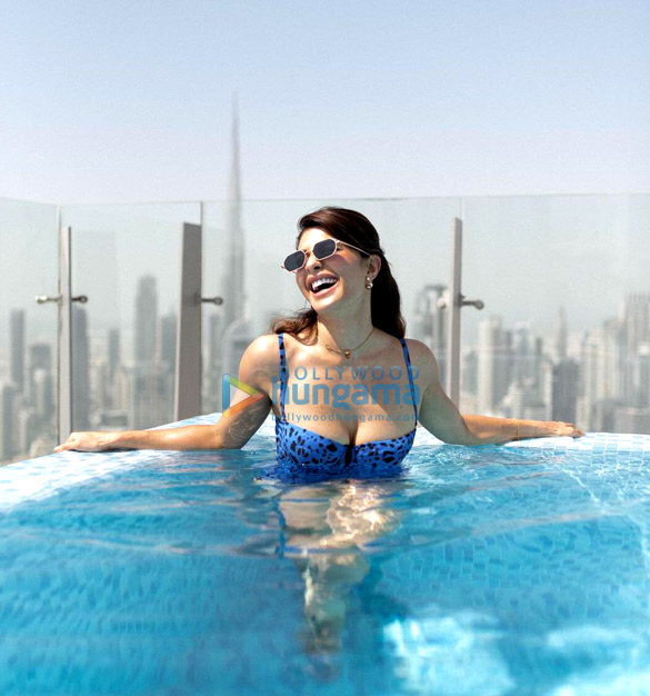 jacqueline fernandez 1 40