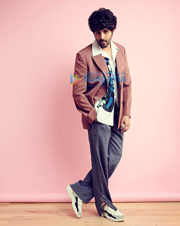 kartik aaryan 2 12