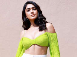 Mrunal on Kartik Aaryan: “Girls go GAGA over the fact that he’s so…”| Rapid Fire | Dhamaka