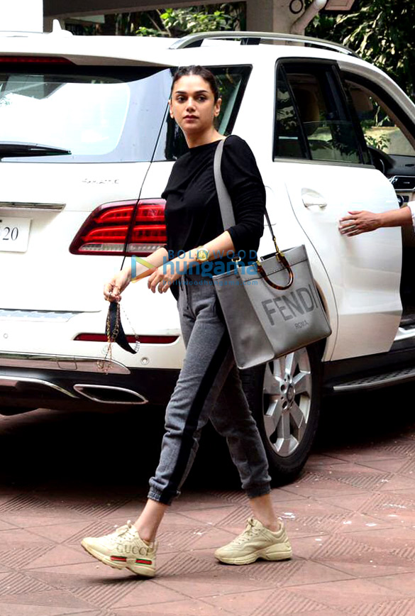 photos aditi rao hydari spotted in bandra 5 3