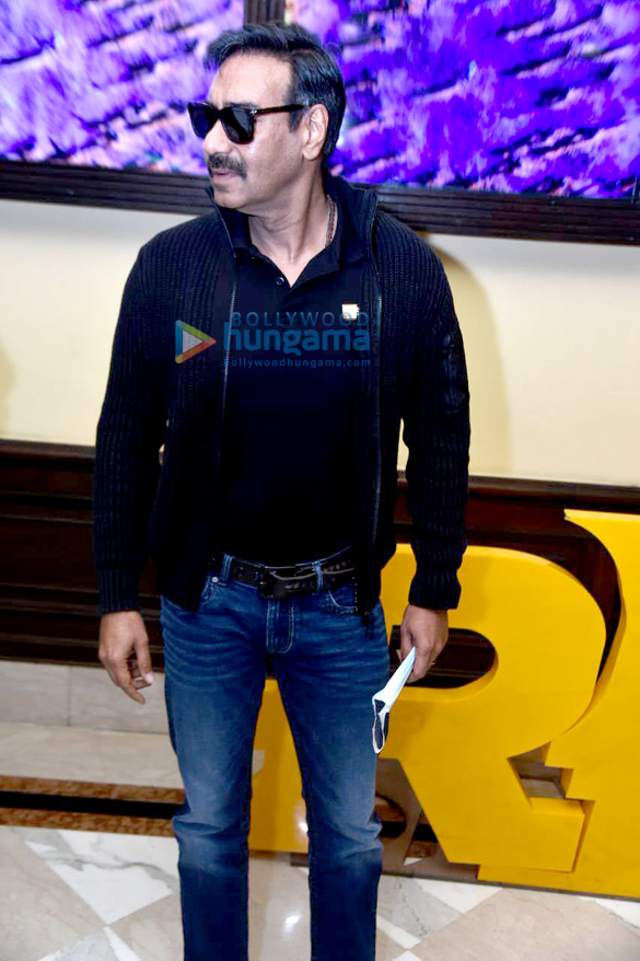photos ajay devgn snapped at song launch of rrr at pvr plaza in new delhi 4
