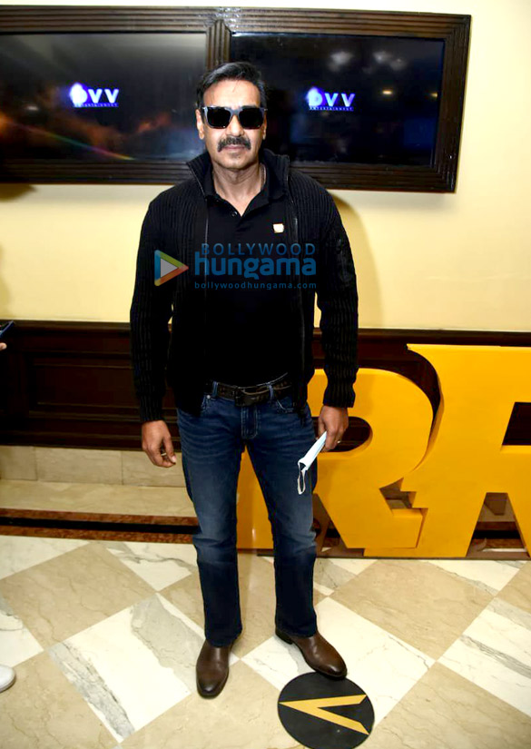 photos ajay devgn snapped at song launch of rrr at pvr plaza in new delhi 5