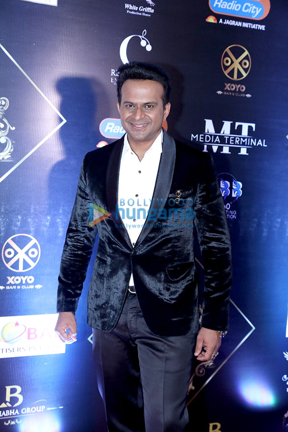 photos celebs grace the mumbai achievers awards 2021 1