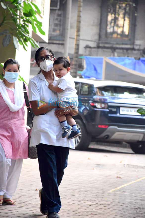 photos jehangir ali khan spotted at bandra 2