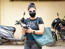 Photos: Kajol and Khushi Kapoor snapped at Pilates class