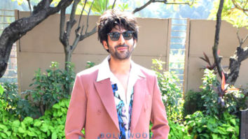 Photos: Kartik Aryan spotted at Bandra