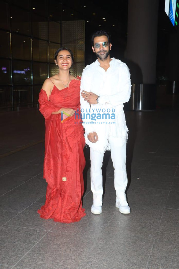 photos rajkummar rao and patralekhaa return to mumbai after marriage 2