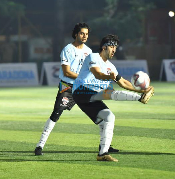 photos ranbir kapoor jim sarbh and others snapped at a football match 098 4