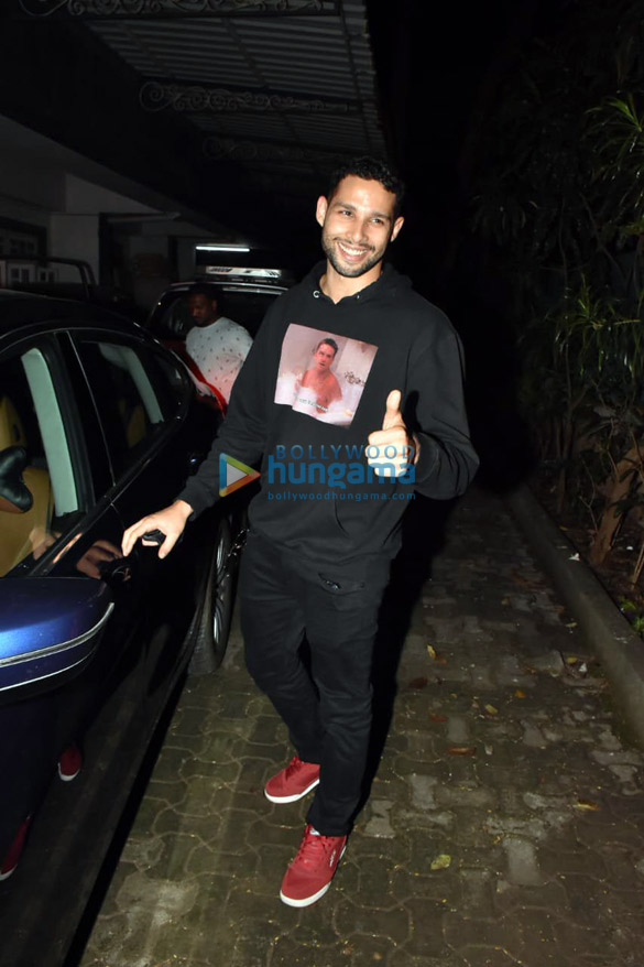photos siddhant chaturvedi spotted at a dubbing studio in bandra 2
