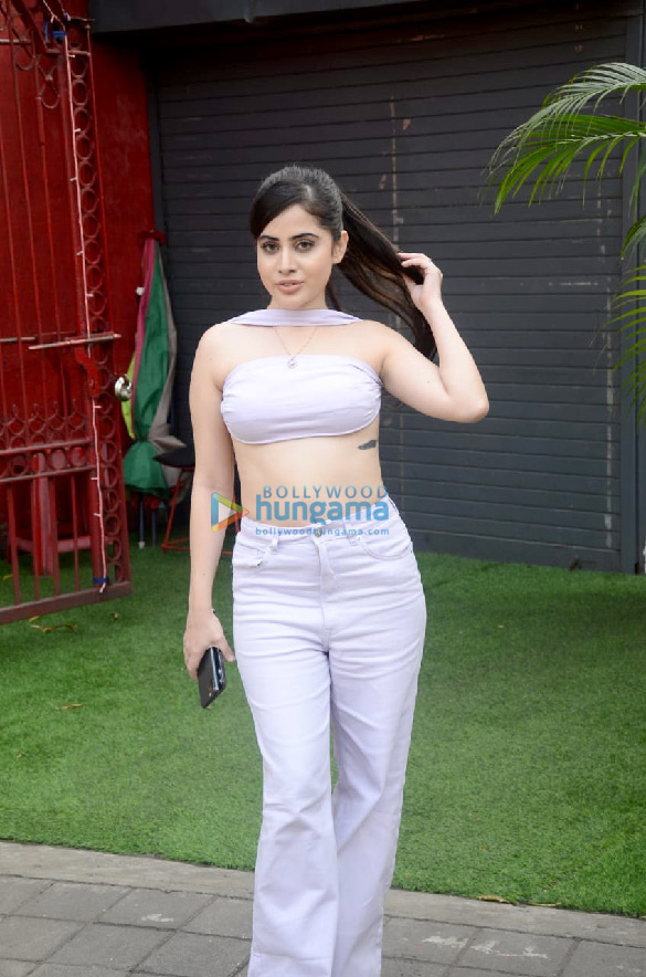 photos urfi javed spotted in andheri 3