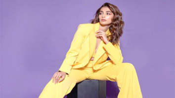 Pooja Hegde means serious business as she shows how to amp boring formals with a monotone splash Pooja Hegde means serious business as she shows how to amp boring formals with a monotone splash