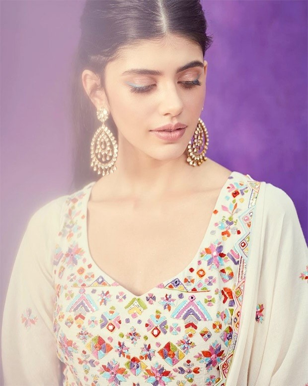 Sanjana Sanghi looks festive ready in white embroidered anarkali set worth Rs. 58,240 Sanjana Sanghi looks festive ready in white embroidered anarkali set worth Rs. 58,240