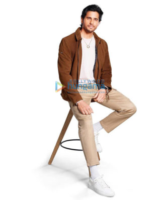 Celebrity Photos of Sidharth Malhotra