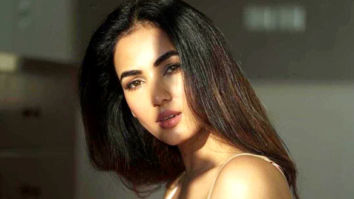 Celeb Photos Of Sonal Chauhan