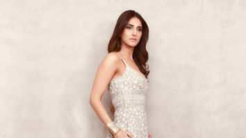 Take lessons from Vaani Kapoor on how to ace a desi look with the perfect modern twist in a Tarun Tahiliani outfit