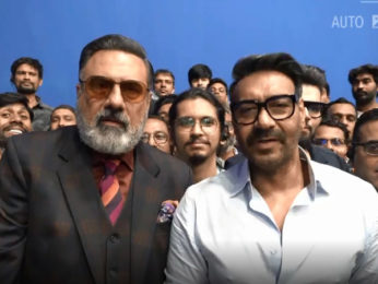 Ajay Devgn and Boman Irani announce the wrap of Runway 34 while eating a wrap; watch Ajay Devgn and Boman Irani announce the wrap of Runway 34 while eating a wrap; watch