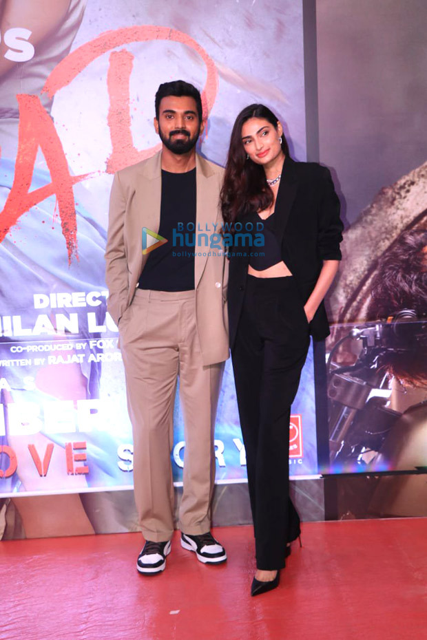 Athiya Shetty and KL Rahul make their first red carpet appearance together for Ahan Shetty's Tadap premiere Athiya Shetty and KL Rahul make their first red carpet appearance together for Ahan Shetty's Tadap premiere