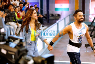 Movie Stills Of The Movie Chandigarh Kare Aashiqui
