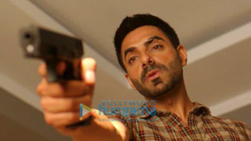 Movie Stills Of The Movie Dhokha - Round D Corner