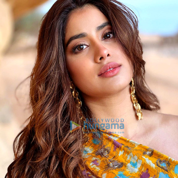 janhvi kapoor1 12