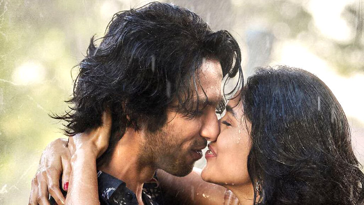 Jersey: Maiyya Mainu | Shahid Kapoor and Mrunal Thakur Jersey: Maiyya Mainu | Shahid Kapoor and Mrunal Thakur