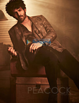 Celebrity Photos of Kartik Aaryan