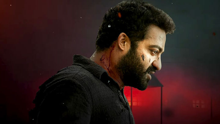 Komuram Bheemudo Song (Hindi) – RRR – NTR, Ram Charan Komuram Bheemudo Song (Hindi) – RRR – NTR, Ram Charan