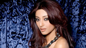 Celeb Photo Of Paoli Dam