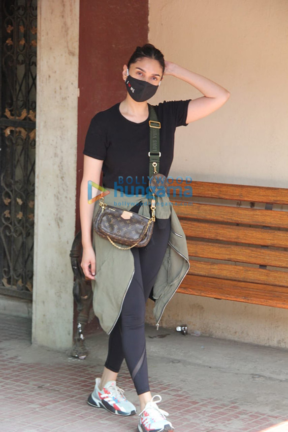 Photos: Aditi Rao Hydari spotted at Pilates Photos: Aditi Rao Hydari spotted at Pilates
