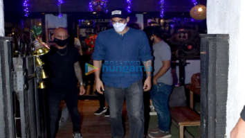 Photos: Aditya Roy Kapur snapped at Hakim’s Aalim salon