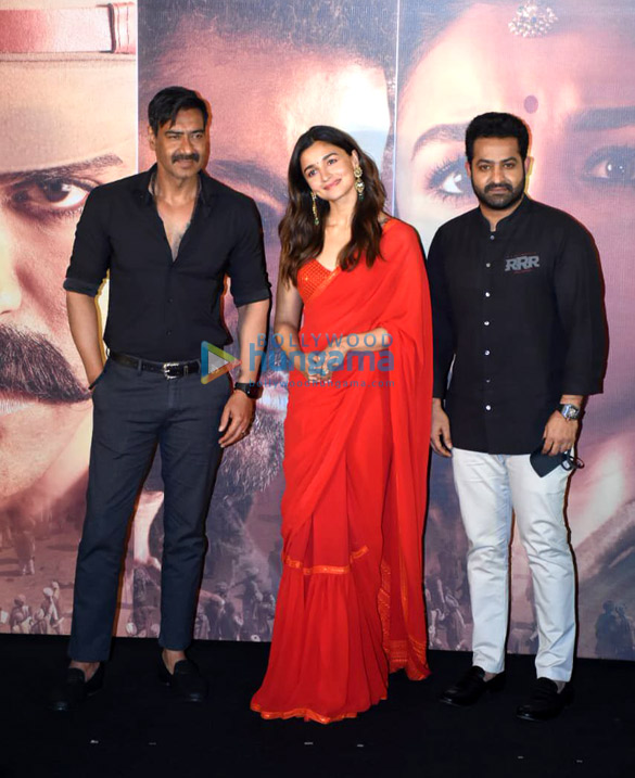 photos ajay devgn jr ntr and alia bhatt at the trailer launch of rrr 14