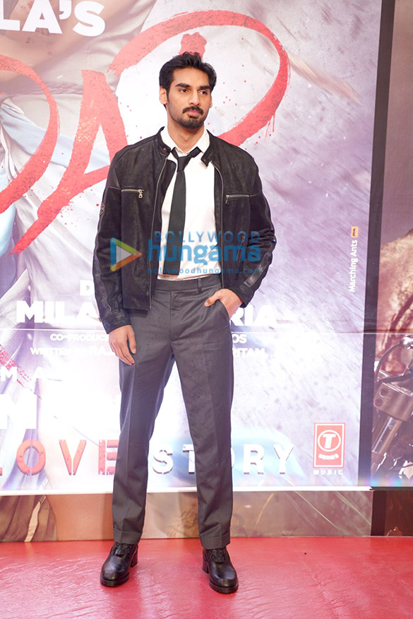 photos celebs grace the screening of tadap 3