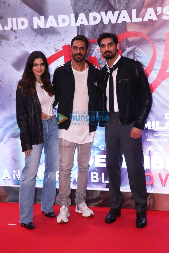 photos celebs grace the screening of tadap more images 77 15