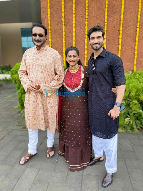 photos milind gunajis son abhishek gunaji ties the knot with radha patil 3