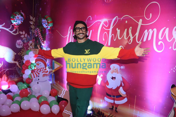 Photos: Ranveer Singh snapped at a Christmas event with kids Photos: Ranveer Singh snapped at a Christmas event with kids
