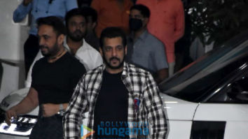 Photos: Salman Khan, Shilpa Shetty and Anil Kapoor snapped at Kalina airport
